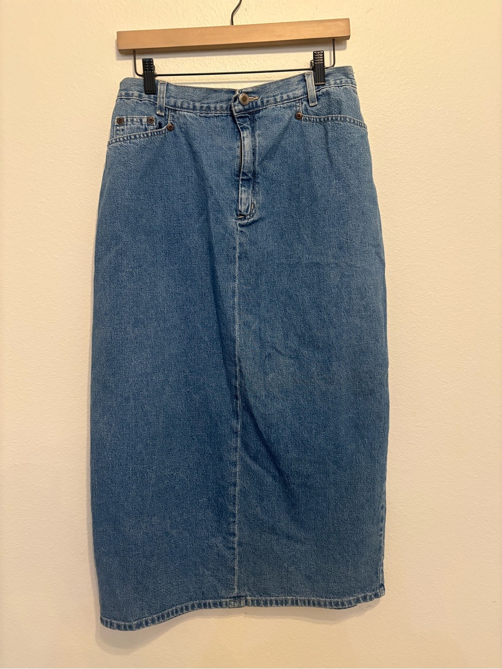 St. John's Bay Long Denim Skirt / 90s Cottage-core Skirt with Back Slit /Size L